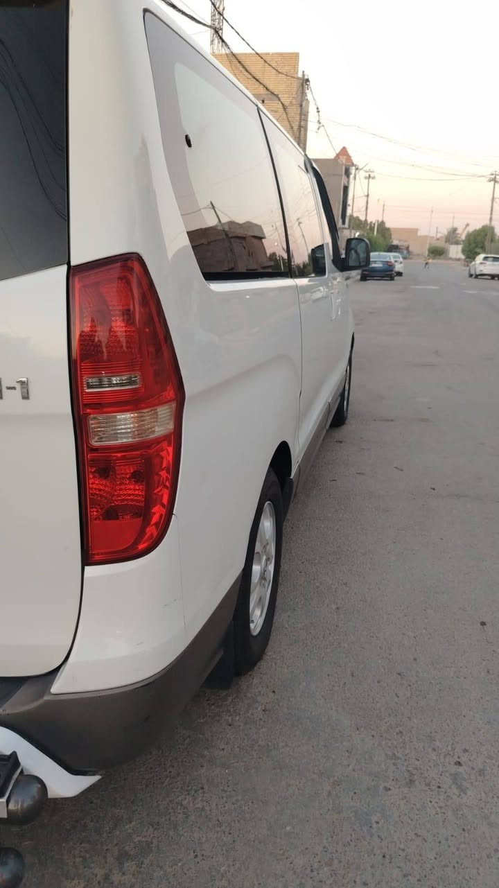 ستاركس ٢٠١١ مكفوله كفاله عامه وبلاديه من كلشي مصفره من كلشي وسنويه مجدده
١٧٠ وبيهه شويه مجال
***********
