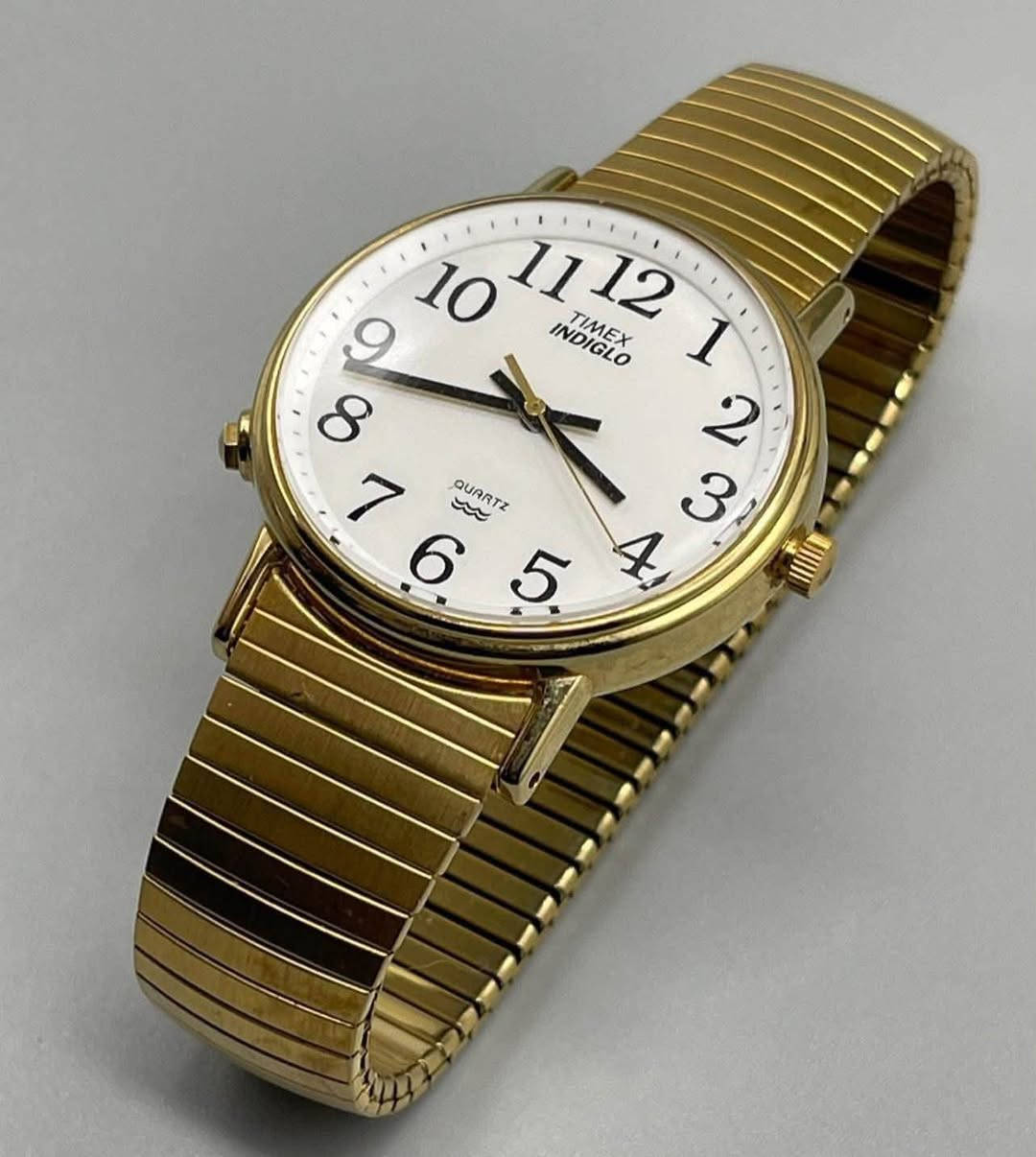 ساعه ‏Timex Indiglo باله اورجينال نضافة 100‎%‎

قطر الهيكل 34 ملم

سُمك الهيكل 8 ملم

مينا انديجلو المضيء

مقاومة للماء حتى عمق 30 مترًا

ساعه فنتج كوارتز من تايمكس مينا باللون الأبيض سوار قابل للتوسيع من الستانلس ستيل هيكل بلون ذهبي من زجاج كريستالي 

———————————————-

يوجد توصيل 🚚 ( بغداد - محافظات العراق )

☎️رقم الهاتف : ***********

للحجز - دايركت
