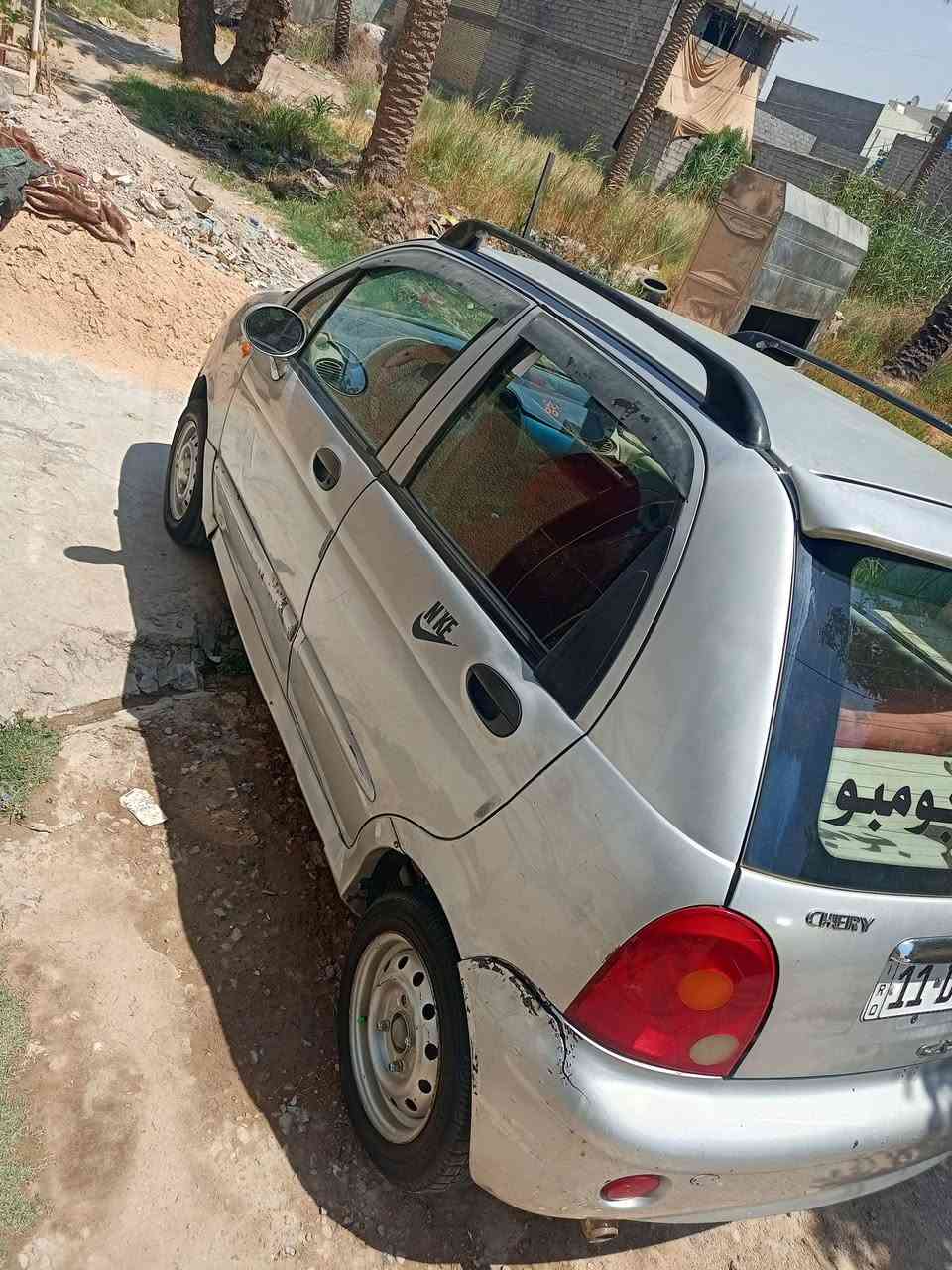 كيوكيو موديل 12 سياره بسمي ماكينه وكير مقفولات تبريد ثلج اربعه سلندر كير اوتو حداديه امامي خلفي جديد سياره لا ضربه ولا تبديل 
السعر 27 وبيها مجال 
مكان بغداد الجزيره السياحيه 
***********
سياره اينقص ما بيها
