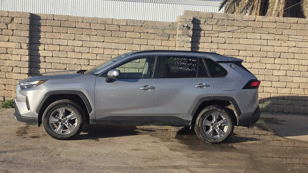 بسم الله الرحمن الرحيم 
راف فور هايبرد 2025 LE
2025 Toyota RAV4, Hybrid LE
محرك 2.5 هايبرد
حادث تبديل بونيد
كامل التفاصيل بالصور
العنوان /صلاح الدين/ الشرقاط/ اجميلة
للاستفسار عن السعر الاتصال 
***********
***********
