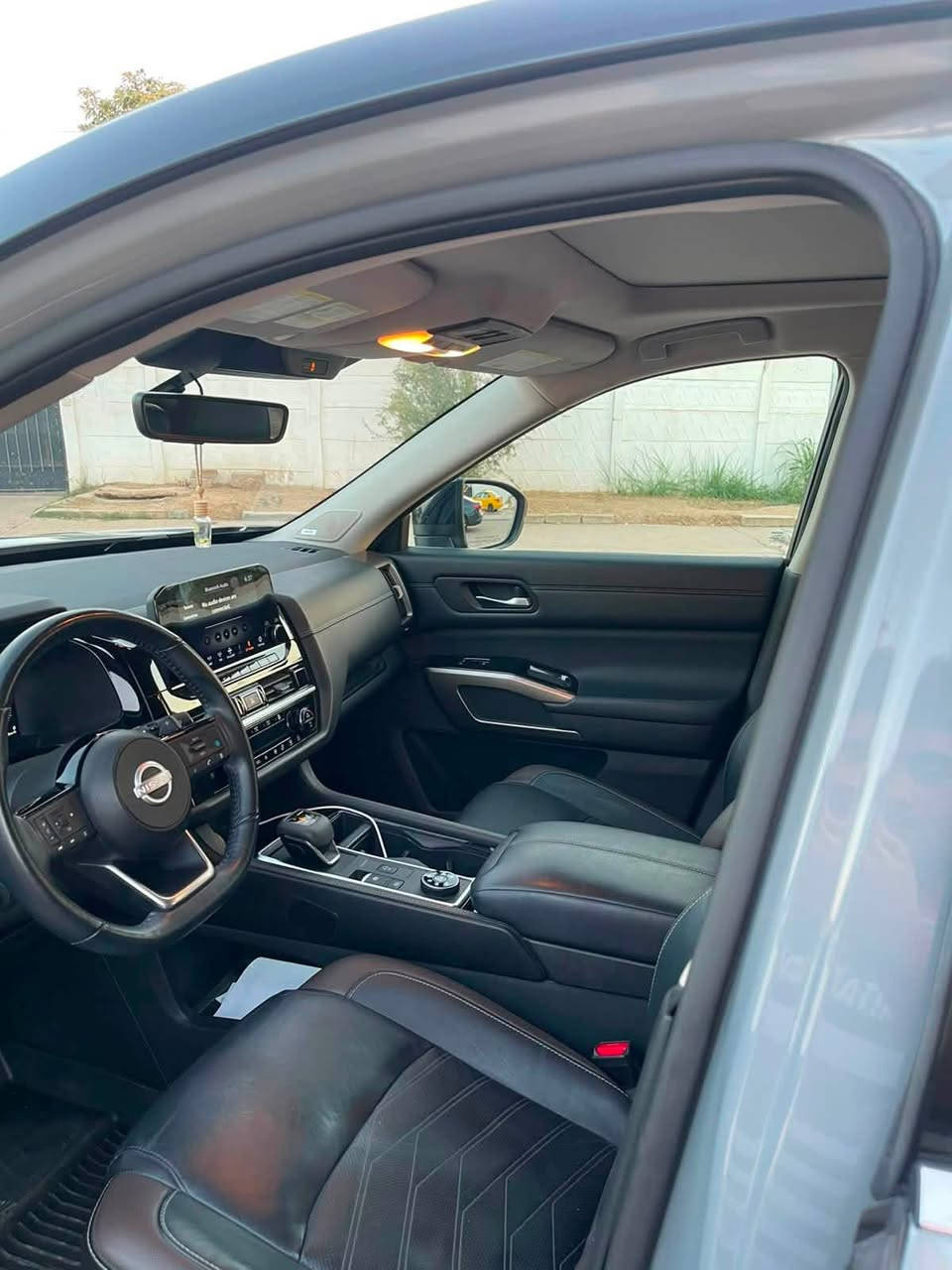 نيسان باثفايندر ٢٠٢٣ بلاتنيوم سقف اسود فور ويل 4WD
* عداد المسافة 50000 وقابل للزياده

* مرقم اربيل وبيها بطاقة بانزين

(السعر/ 31000$ ) 

المواصفات :

بصمة تشغيل
بصمة ابواب
تشغيل عن بعد (Remote Start)
صندوق شفط كهربائي 
فتحة سقف بانوراما 
رادار امامي (تحديد مسار)
رادار جانبي (نقاط عمياء)
رادار خلفي (تحذير من الاصطدام)
Data Show
حساسات امامية+ خلفية
سستم سماعات BOSE
اوتو بارك Auto Park
كاميرات 360°
كشنات جلد
كشنات ميموري
كشنات تدفئة+ تبريد 
كشنات خلفية تدفئة 
دشبول ديجيتال
تبريد قطعتين لمس
تحكم وضعيات القيادة...Drive Modes 
شفتات + تحكمات استيرن 
هيتر استيرن
Apple Car Play
Android Auto 
هاند بريك بصمة
اوتو هولد Auto Hold
اوتو ستارت Auto Start
اوتو ستوب Auto Stop 
مانع انزلاق+ABS
شاشة كبيرة لمس+كاميرا
منافذ AUX+USB
وبقية المواصفات المعروفة

العنوان : كركوك 

للاتصال : *********** علي
