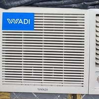 سبلت توسوت طن ونص ب400 ومكيف طنين350 وببهن مجال بسيط استخدام موسم واحد...