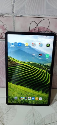 هونر X9a • ٨+٨ رام • شاشة مشقوقة