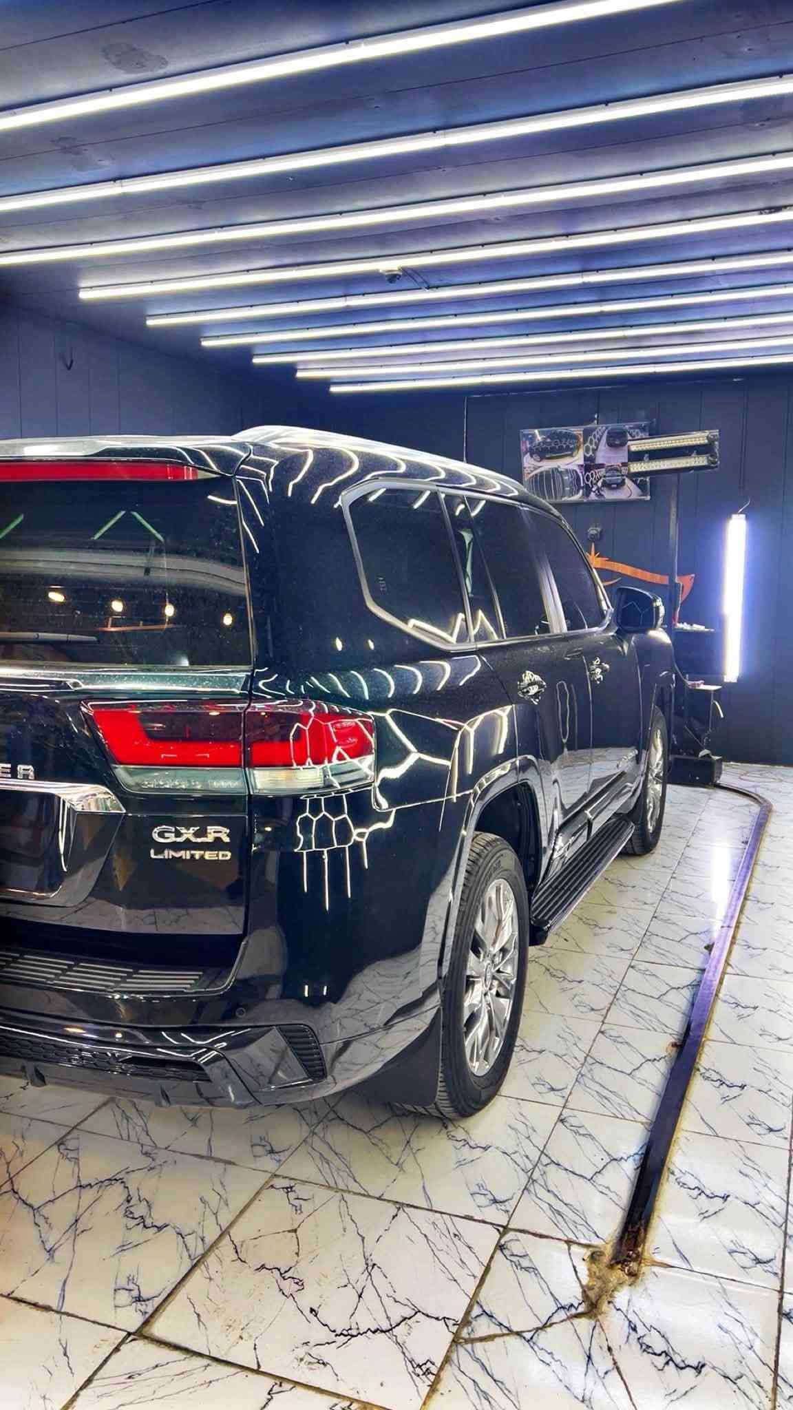 لاندكروز • ٢٠٢٤ • ماشيه ٤٢ الف