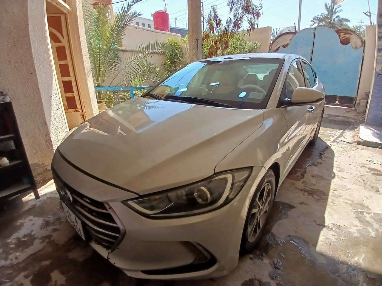 النترا وارد امريكي موديل ١٧ للبيع ضربتها فقط بنيد (مبدل) * محرك جديد مبدل
* تخم تايرات جديده كذلك بنزات+ دسكات 
*دبه بريشر وعمبار وubs جديد 
*باتري جديد 
* منظومة زنون جديد
* مشط جديد
* دبلات اماميه جديده
* الحداديه الاماميه كلها جديده 
  وشخط خفيف بالبابين عكس السايق و السياره داخلها مثل ما موضح بالصوره نضيفه 

السعر 115 وقابل للتفاوض 
المكان : بصره ابو الخصيب حمدان 

للاتصال 
***********
***********
