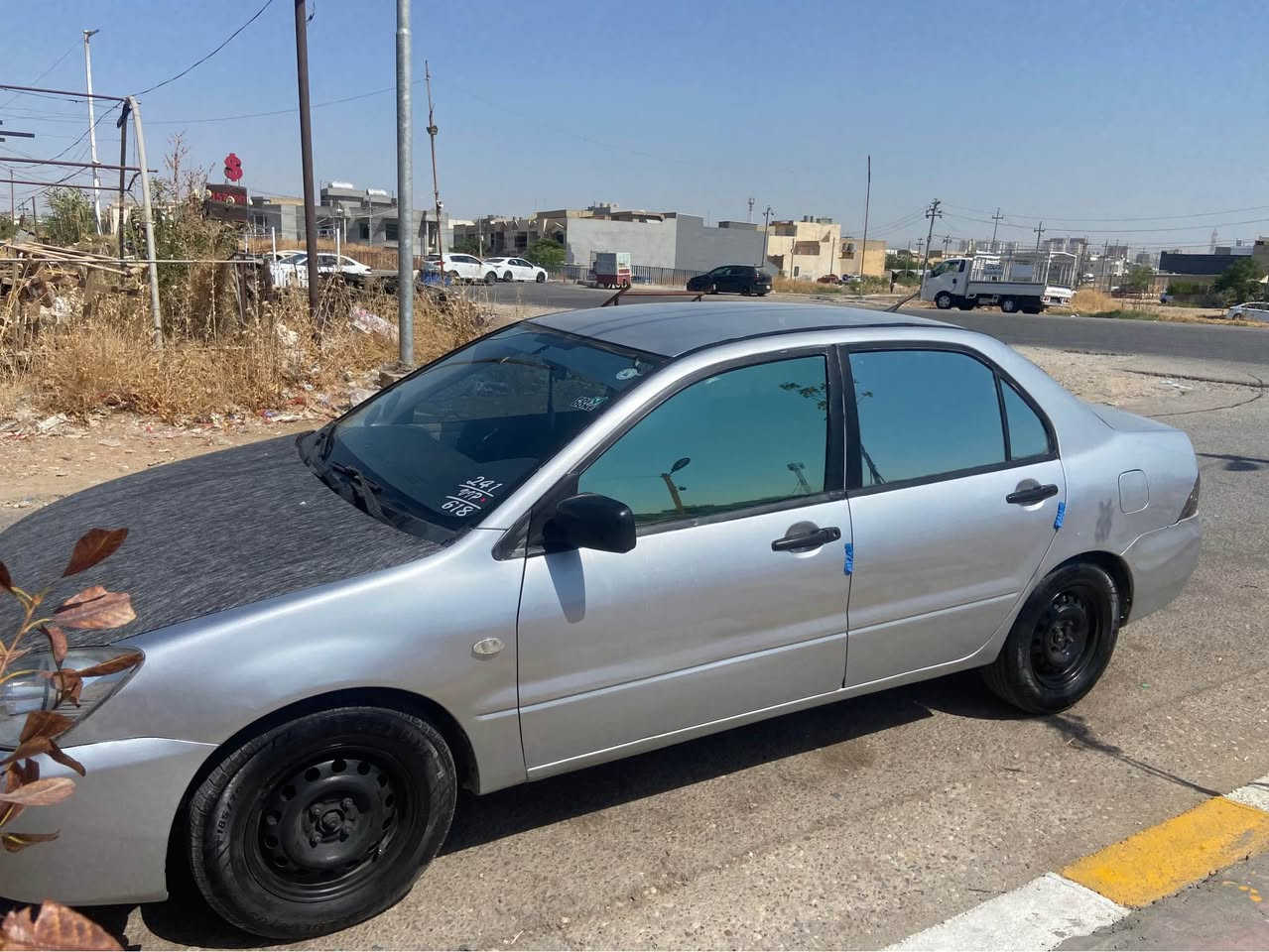 سلاو لە برایان ئەم لانسەرەمان هەیە ٢٠٠٧ مەکینە گەورە سەیارەکە بێ مەسروفە خاوێنە  ناوی بۆن شەریکەی لێدێ سەیارەکە ٤ جام کارەبای / تەبرید بەشەرت / مەکینە گەورە / بەصمەو شەغالە  سەیارەکە کالمل دەسکاری کراوە سەیارەکی گەنجانەو جوانە  
ئەگەر موشتەری نی سەرمان مەهێشێمە ٦٥ وەرەقە وو مەجالەکی برایانە 
ژمارە مۆبایل : *********** أربيل, العراق
