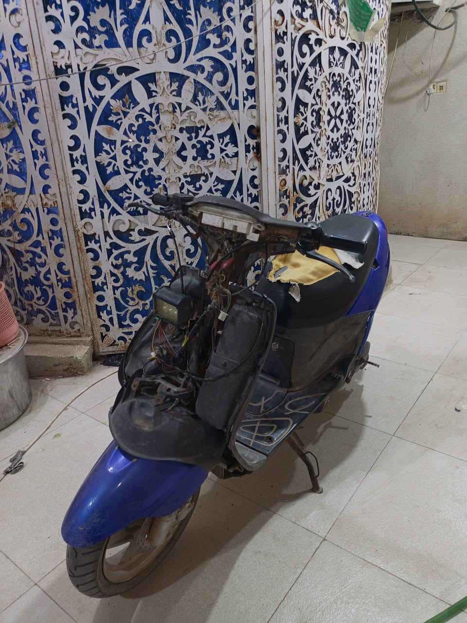 سلام عليكم دراجه اگزز شغاله فقط هندر كفراتهه موجوده ماعده البجم السعر 250 بيه مجال بسيط المكان ناصريه مستشفى التركي الرقم/***********
