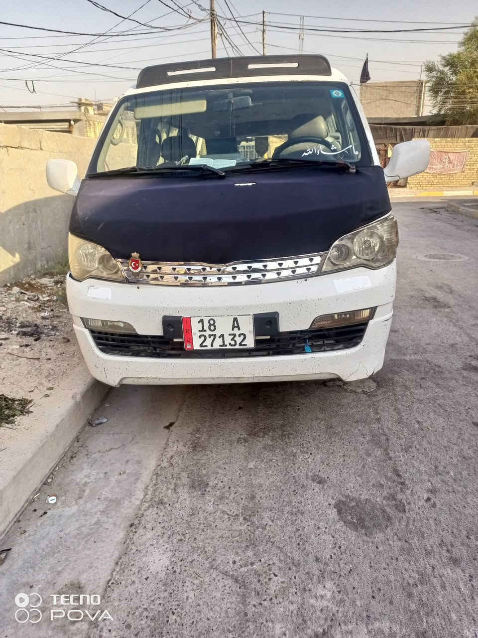 السلام عليكم 
سياره جمبي 2012 خير من الله السياره بيها خيط تبخير  جاهزه من كلشي اتشغل وتطلع وين متريد صاعده هزه قبل شهر  مصفره هيئه وغرامات وكل شي ماعليها السياره كل نقص مابيها العنوان الرئاسه شارع 20 السعر 63بيها مجال شي بصيط
الرقم ***********
