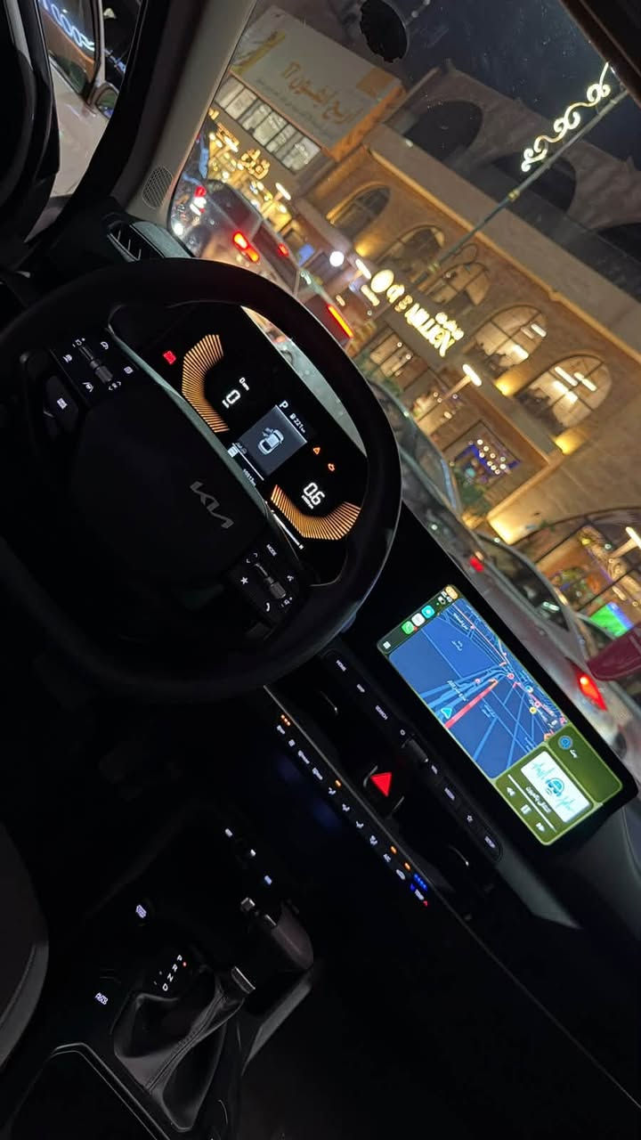 السلام عليكم للبيع K4 موديل2025  السيارة جاهزة بدون رقم ماشية 11 الف فقط فول مواصفات عدى الفتحة 
بصمه تشغيل 
تشغيل عن بعد
اوتو هولد
انضمة قيادة
سايد بريك دگمة 
رادار 
حساس خلفي امامي
كامرة دوارة 
ضرر چاملغ وبنيد وقبغ صندوك 
السعر 145 بيها مجال جداً قليل مكان السيارة بغداد البنوك 
رقم الهاتف ***********
