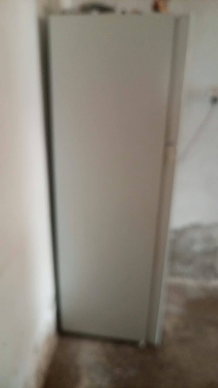 مكلف بنشر للبيع مكفولة ماداخله تصليح بسعر مناسب لتواصل خاص أو واتساب ***********
