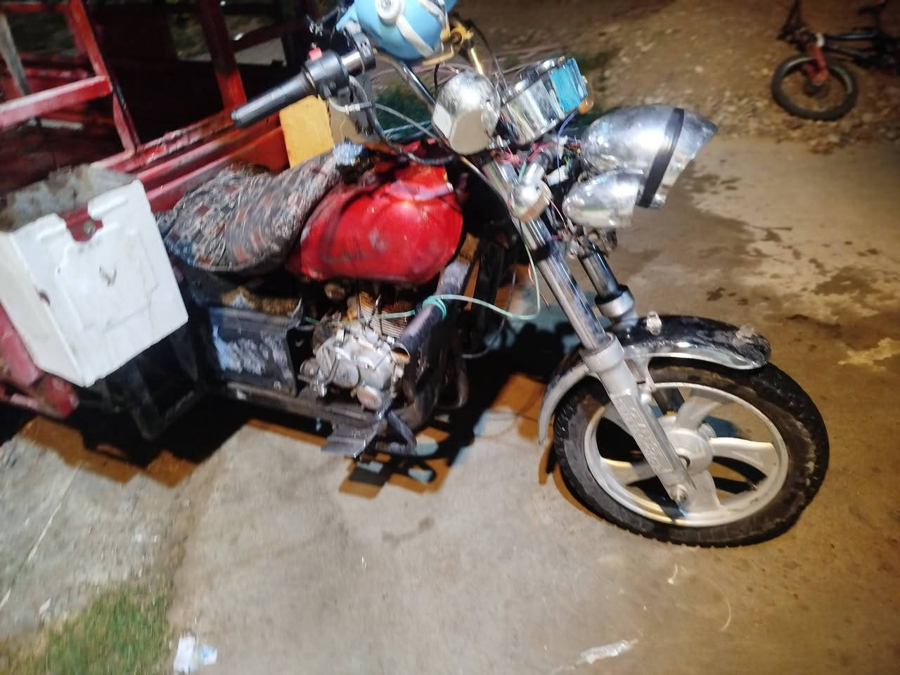 ستوته للييع موديل 19 محرك اخرس 19 سعر 675 واتساب *********** مجال قليل ملحوم باج من صفحه مامثر تريد ترتيب شي قليل لن بس ربط كهربايات  سلف باتري شغال
