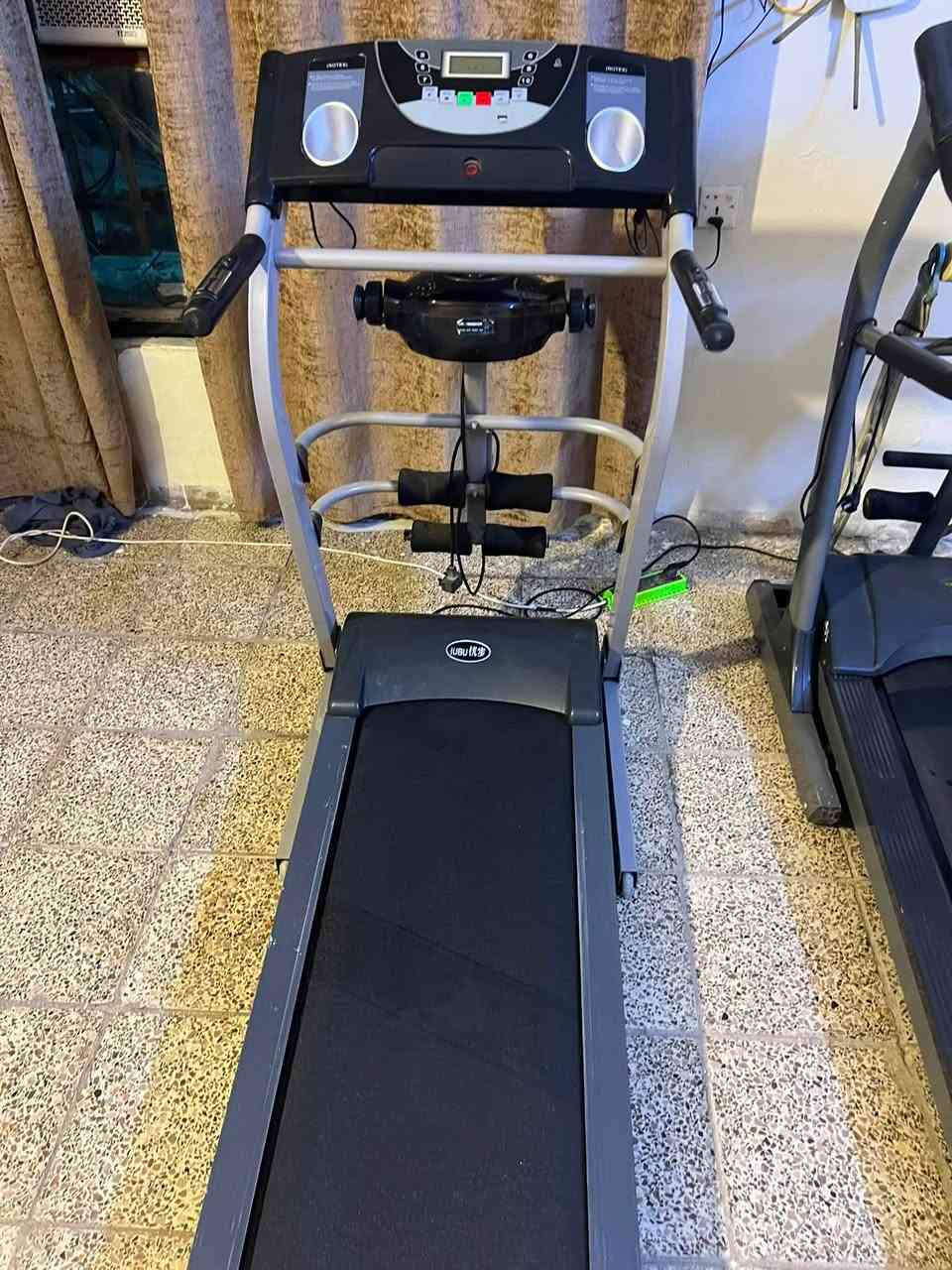 السلام عليكم اجهزة جري 🏃 بالة نضافة 100/100
أسعار مناسبة يوجد توصيل 🚚 
جميع المحافظات 
فول مواصفات 
200واصل جميع المحافظات اسعار نهائية 
العنوان بغداد حي لأمانة ***********
واتساب
