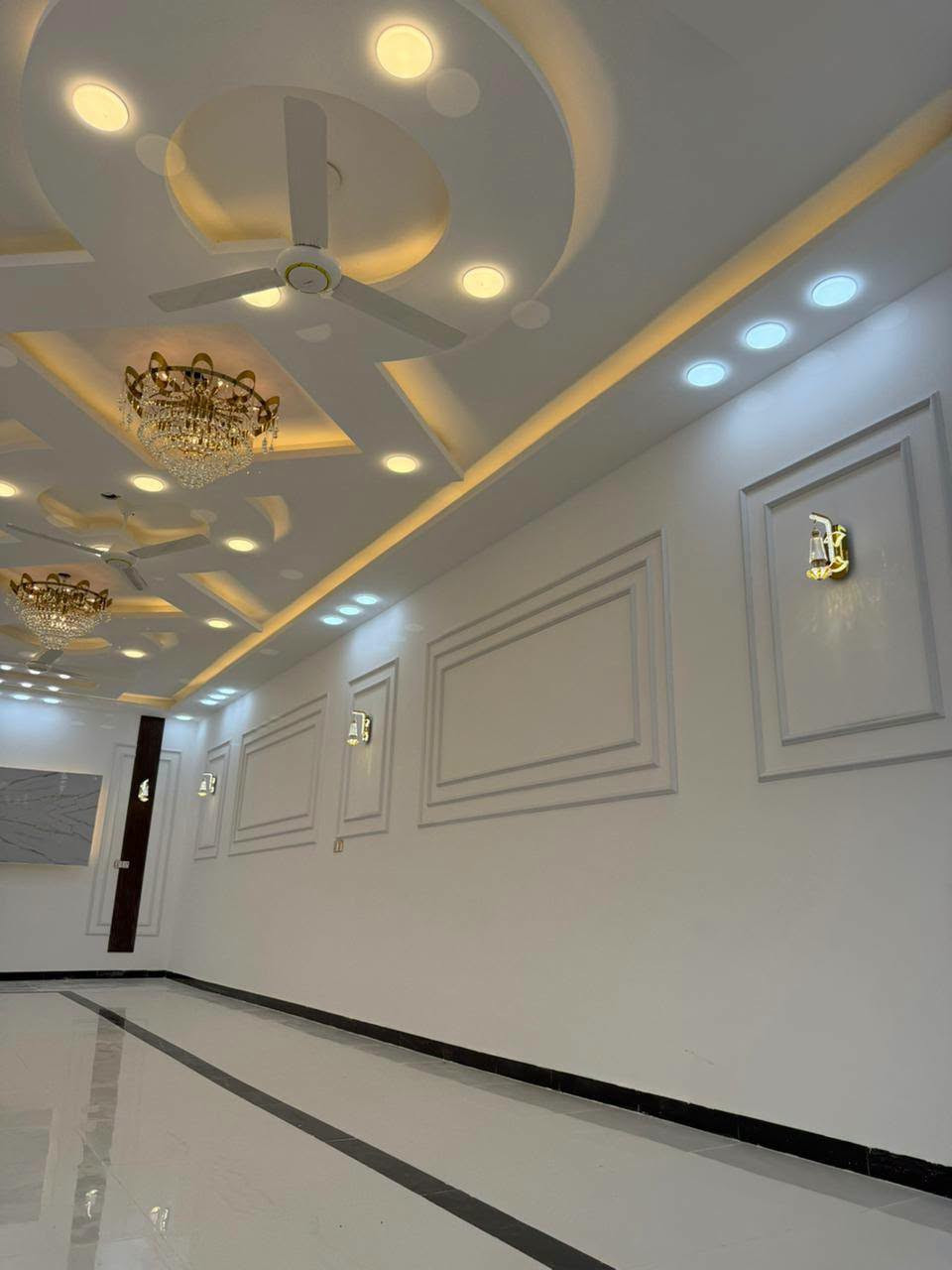 سلام عليكم اقدم لكم افضل اعمال الجبس بورد وراقى التصاميم الكلاسيكيه وافخم انواع الديكورات والاصباغ العالميه منها شركه جوتن وشركه برجر شركات عالميه وبأنسب الاسعار لاستفسار يرجى التواصل عبر الارقام او عل وتساب *********** ***********
نستقبل استفساراتكم بأي وقت كان
سلام عليكم اقدم لكم افضل اعمال الجبس بورد وراقى التصاميم الكلاسيكيه وافخم انواع الديكورات والاصباغ العالميه منها شركه جوتن وشركه برجر شركات عالميه وبأنسب الاسعار لاستفسار يرجى التواصل عبر الارقام او عل وتساب *********** ***********
