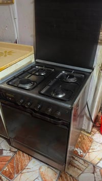 غراض بيت للبيع العنوان حي الجامعه 07742166977