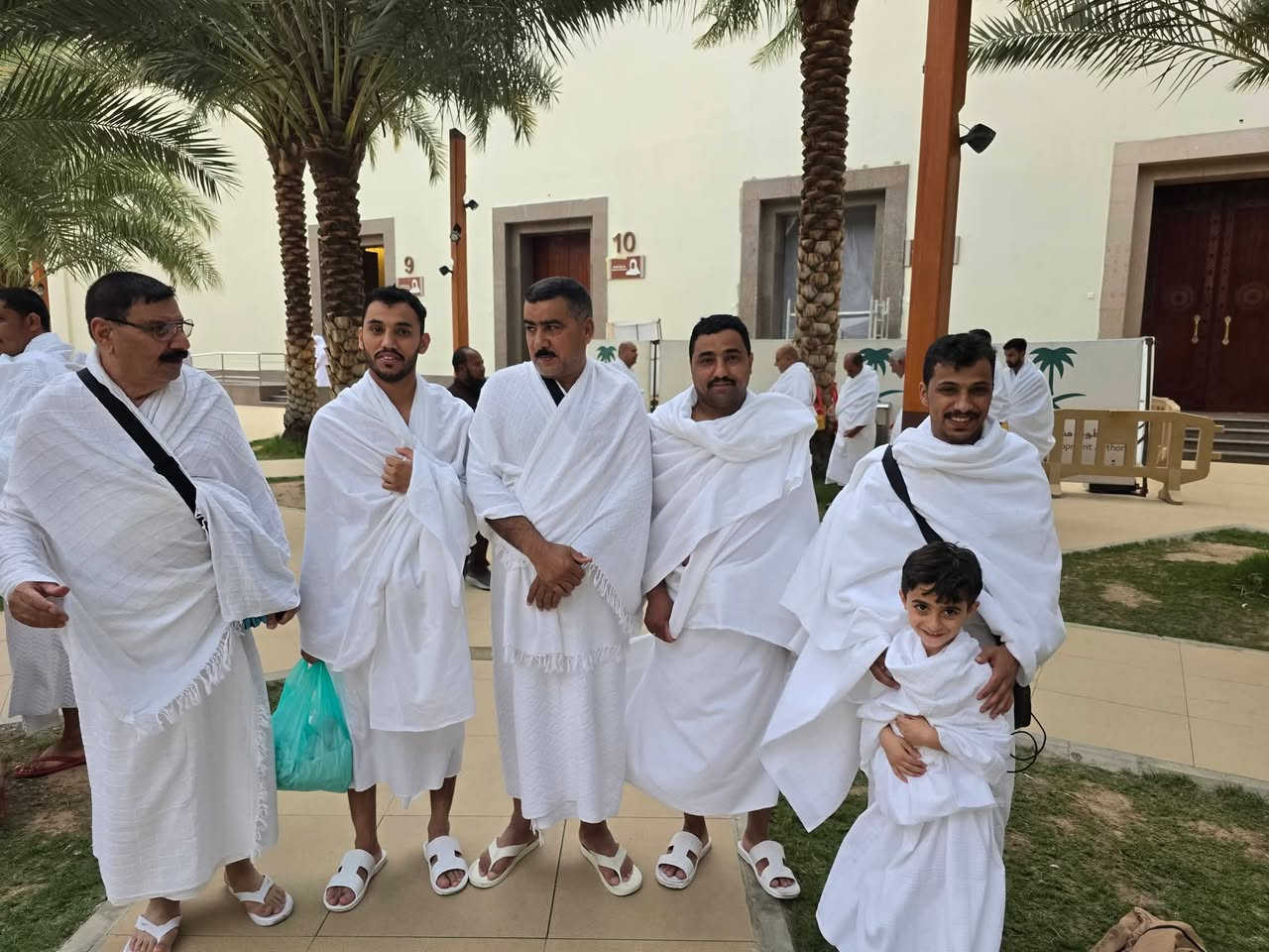 احرام معتمرينا  28\8
لتسجيل العمرة القادمه زياره مكتبنا السماوة حي العسكري مقابيل جامع الامام علي ع 
***********
‏‪***********‬‏
