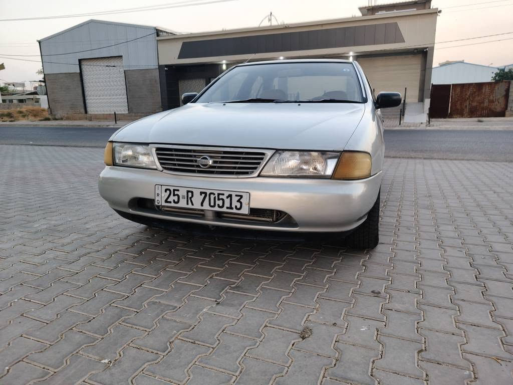 نيسان سني موديل 1994سنويه جديدة لحد2029دفتر بانزين موجود شرط تحويل كير اوتمتيك تبريد شغال كير محرك صدر امامي خلفي جديد جام كهربائي بدون ضربه بدون صبغ سياره جديده كله شرط سعر 49بي مجال للستفسار اتصل على رقم *********** كركوك, العراق
