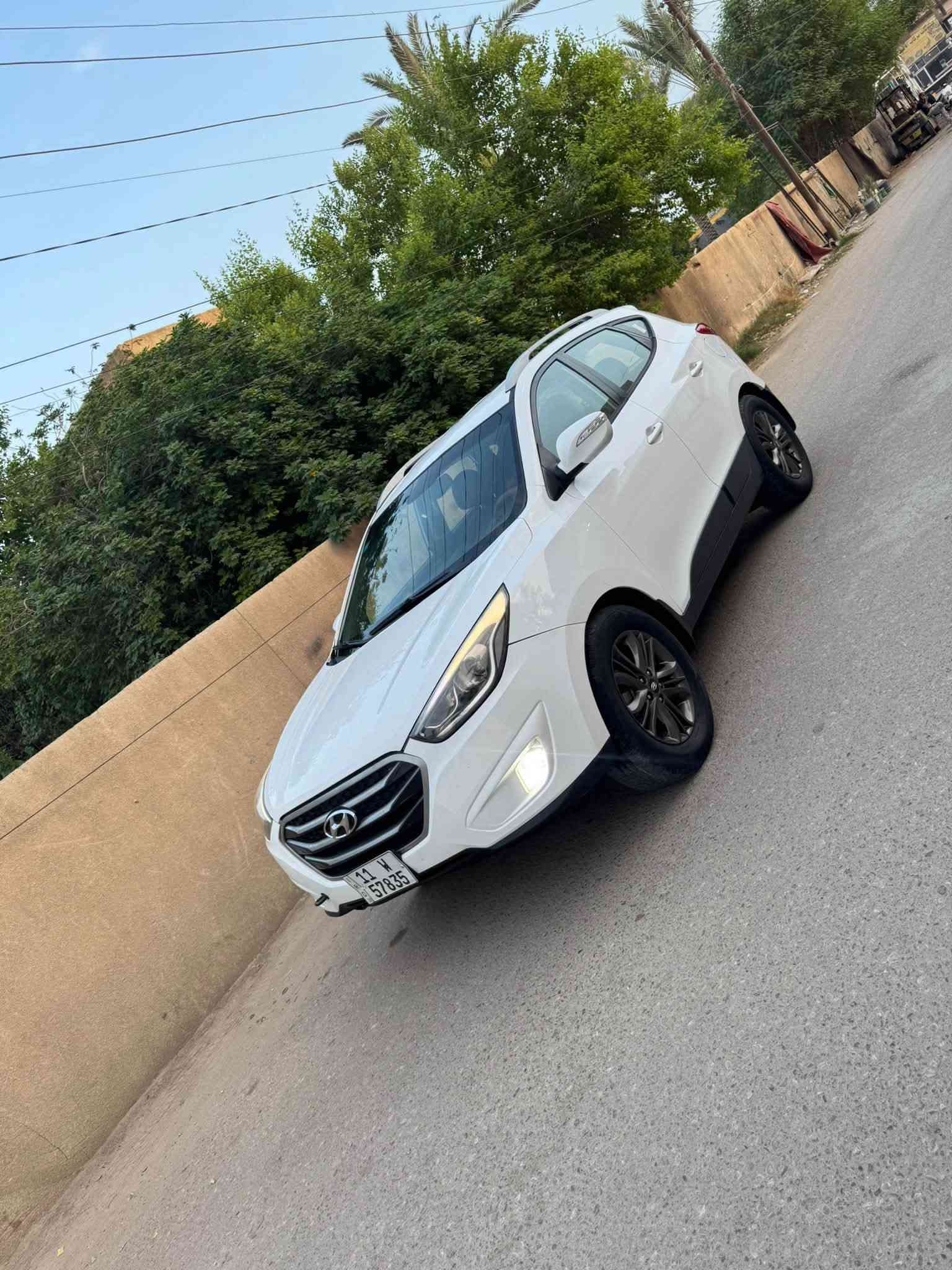 توسان • ٢٠١٥ • مكينة ٢٠٠٠