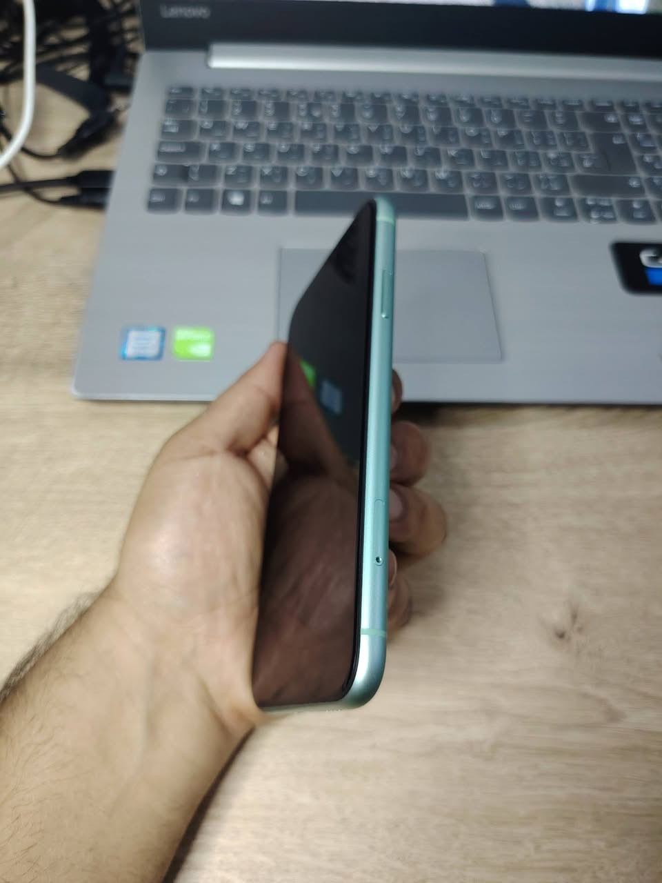 IPhone 11
ايفون 11 عادي لون اخضر مكفول بطاريتة 69 وبالحاسبة 77 ذاكرته 128GB خط واحد قطعة نظيفة جدا غير مفتوح نهائيا ملحقات كامله كارتون وكيبل. شحنه زين  محدث اخر اصدار ios 26

السعر 250 وبي مجال

مكاني ناصرية مركز 

للاستفسار الاتصال او مراسلة واتساب فقط ***********
