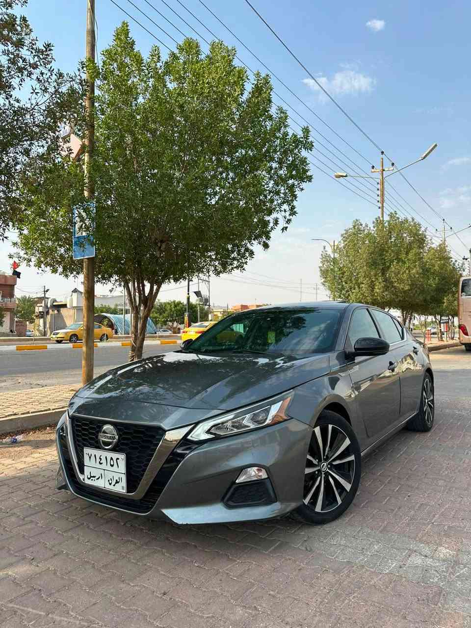سلام عليكم 
مرخصة الادمن 
التيما 2021 
مواصفات:SR بلاص فول 
سلايت روف 
بصمه 
شفتات بالستيرن 
كشنات جلد 
كشنات تدفئيه 
كشن كهربائي 
كار بلي 
ماشيه 57 الف ميل 
سياره جديده مناقصها شي 
بدون ارباك 
سنويه لحد 2027 بس رقمها قديم 
بجم كبس 
حادثها قبغ الصندوك وشبر فوك بك لايت السكن 
مكانها خانقين سياره جديده بمعنى الكلمه 
سعرها 137 وبي مجال 
*********** خناقين, ديالى
