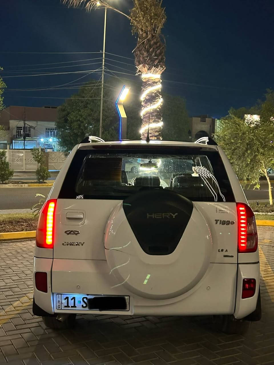 السلام عليكم للبيع تيكو موديل ٢٠١٣ رقم بغداد رقم انكليزي كير كهربائي مكينه ١٨٠٠ تدفئه وتبريد السياره مكفوله من الصبغ والضربه مواصفات فتحه تحكم ستيرن تدفئه بالكشنات شاشه اندرويد مكان السياره سريع حي العامل مجاور مسبح الرافدين السعر ٥٧ تلفون ***********
