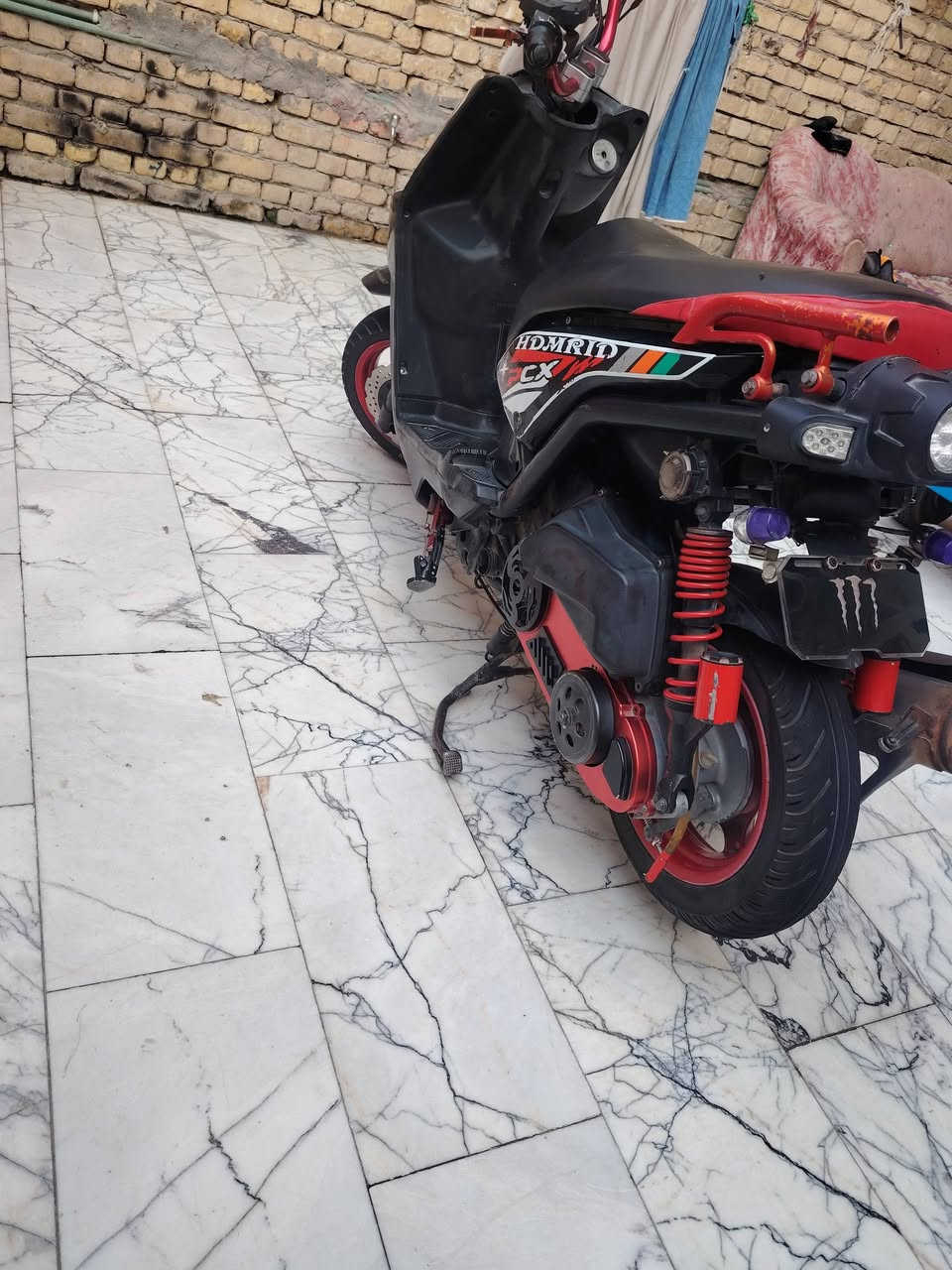 سكنس جبلي • مفتوحه • مزوده