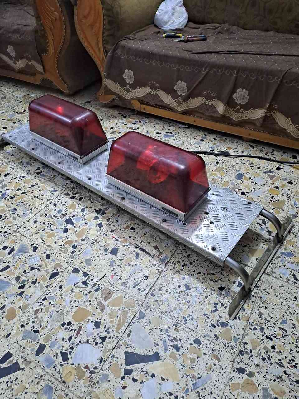 لافتتات جميع الاحجام ياباني الصنع اصل جميع الالوان للستفسار اتصل علئ الرقم*********** المكان النجف الاشرف وجميع لزكات الشفلات والحادلات
