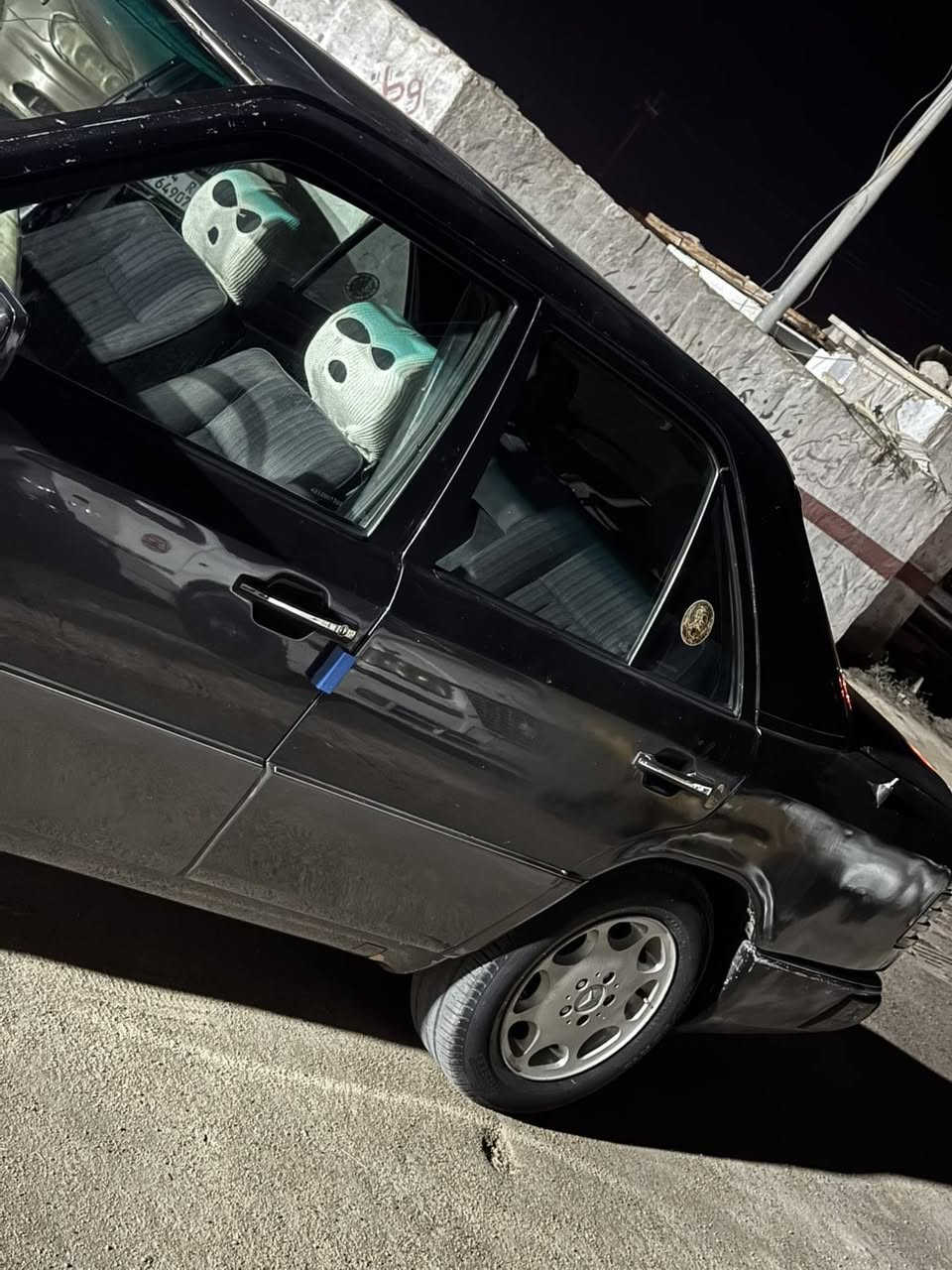سلام وعليكم مارسدس دب مديل 1991 سياره جاهزه محرك ثنين ونص كفاله كير مكينه سياره نقصه بس تبريد تخم تاير حداده جديده لبدي شوف لعين تحويل ثاني يوم سنوه مخلصه 2025 منتهيه سعره 45 بيه مجال مكاني بصرة الهارثه معرض الجوادين***********
