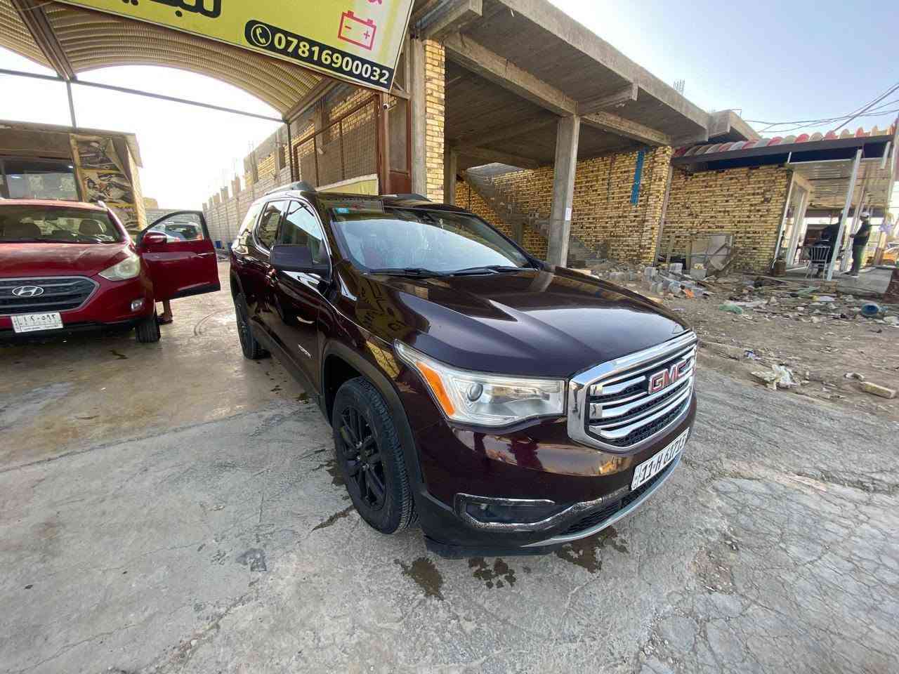 السلام عليكم 
للبيع جمس اكاديا 2018 دنلي فول مواصفات VIP عداالفتحه
محرك سته سلندر3600
رقم بغداد انكليزي 
تحديد مسار
رادار
تحكم ستيرن 
كشنات سياحيVIP 
7راكب
بصمه تشغيل + بصمة أبواب 
شاشة ابل كار بلي 
جنطه كهرباء 
*(حادث مثل ماوضح بصور )
مكان السيارة ديوانيه
الاستفسار: ***********
***********
السعر 165
