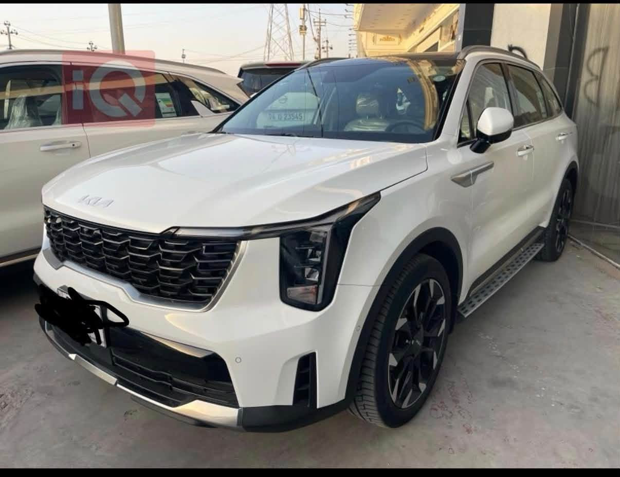 سورنتو • ٢٠٢٥ • ماشيه ٢١٠٠٠