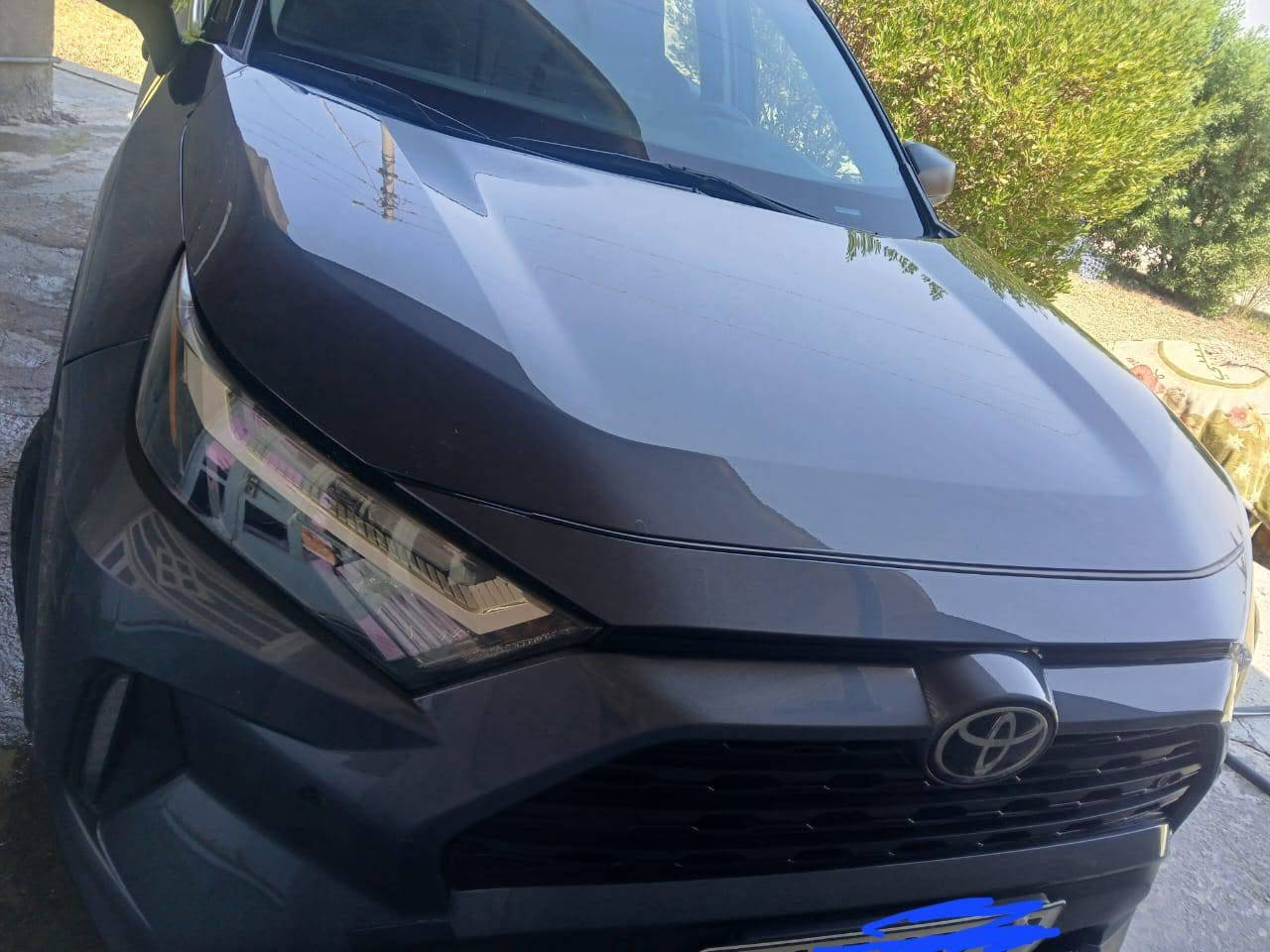 السلام عليكم راف فور للبيع موديل 23 رقم بغداد بانزين فقط بيها جاملغ امامي مبدل بلادي شرط بدون دواخل وبارد قليل بالباب الخلفي والباقي كفاله عامه السياره تحكم استيرن شاشه كبيره مانع انزلاق تحديد مسار كامره دوارة مكانها بالطيفية السعر 210 مكلف بالنشر صاحب السيارة الي بأسمة السنويه 
‏‪***********‬‏
