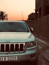 جراند شيروكي • ٢٠١١ • محرك V6