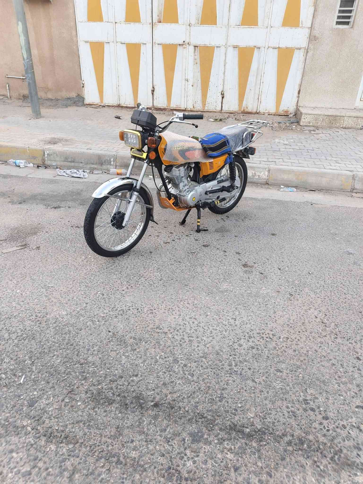 سلام عليكم دراجه للبيع موديل20 أوراق أصولي وتعميره 25 دراجه حلوه كلش مكفولة كربايات كله شغاله مكاني كربلاء السكان العسكري ***********
