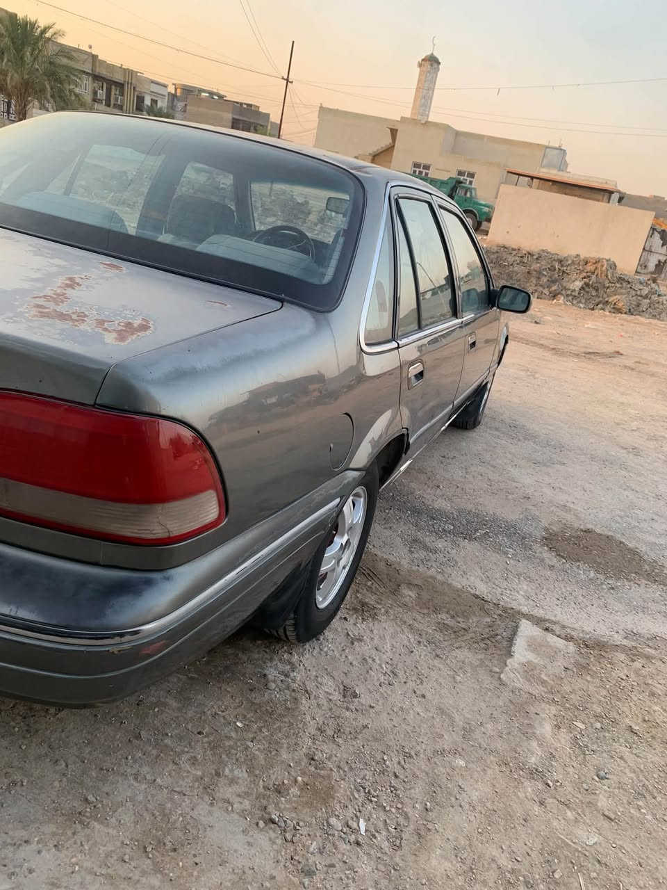 السلام عليكم 
برنس فراشة      للبيع موديل ٩٦ بدون صبغ السيارة بيه جراد كير محرك كفالة تخم تاير جديد صدر حداديه جاهزه من كلشي السعر ٣٥ ورقه بيه مجال عنوان بغداد ابو غريب الشهداء قرب السريع للاستفسار ***********
