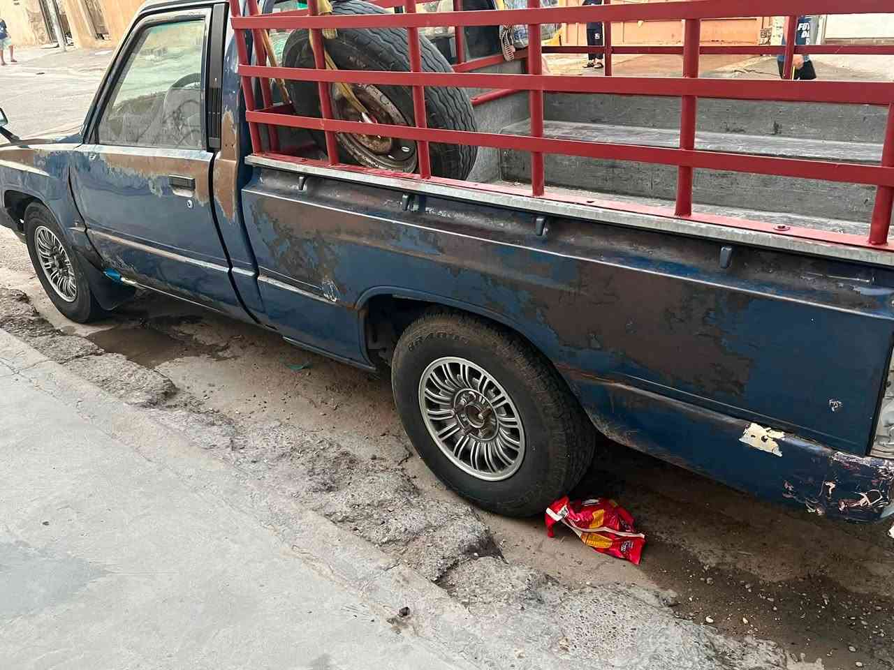 سلام عليكم
سياره بيكم مديل ٨٥ 

لبيع مكان بغداد 

رقم بغداد سنويه صاقطه 

السعر ٢٠ 

بدون محجر 

رقم الهاتف ( ***********)

