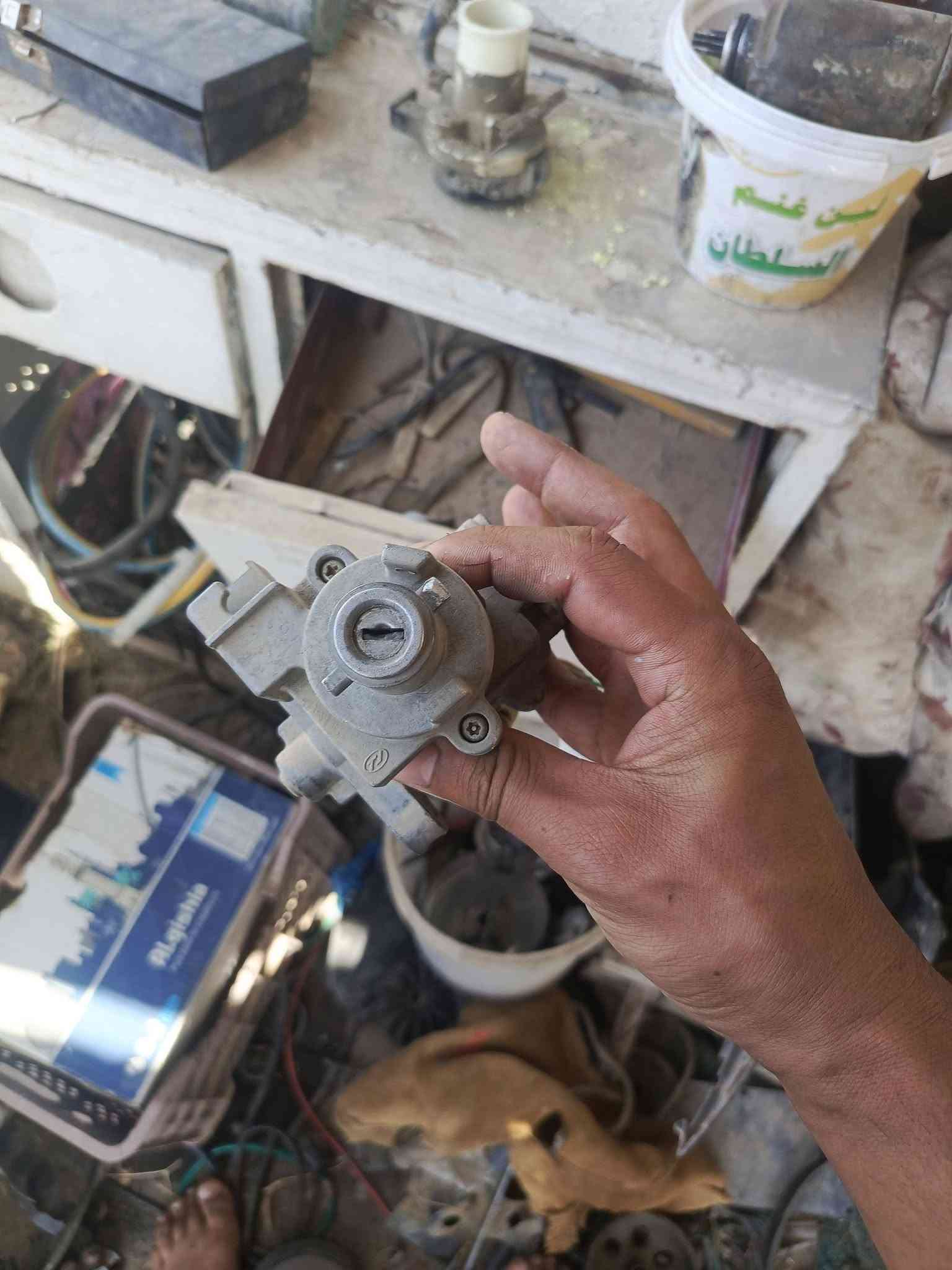 غراض كامكو في توه بس ناشرهن موجود بل صوره
