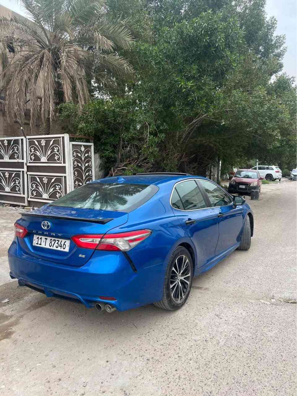السلام عليكم

كامري ٢٠١٩ se+

فتحه سقف

بصمه تشغيل

رادارت جانبيه واماميه خلفيه

كشنات جلد وكهرباء وتدفئه

شاشه كاربلي

وبقيه مواصفات الكامري المعروفه

السياره وارد امريكي حادثها جاملغ خلفي وصندوك بدون ايرباك

بجم كبس 

ماشيه ٩٠ الف مايل

مكانها شارع فلسطين 

***********

رايدها ب١٥٥ ورقه وبيها مجال شي بسيط بغداد, العراق
