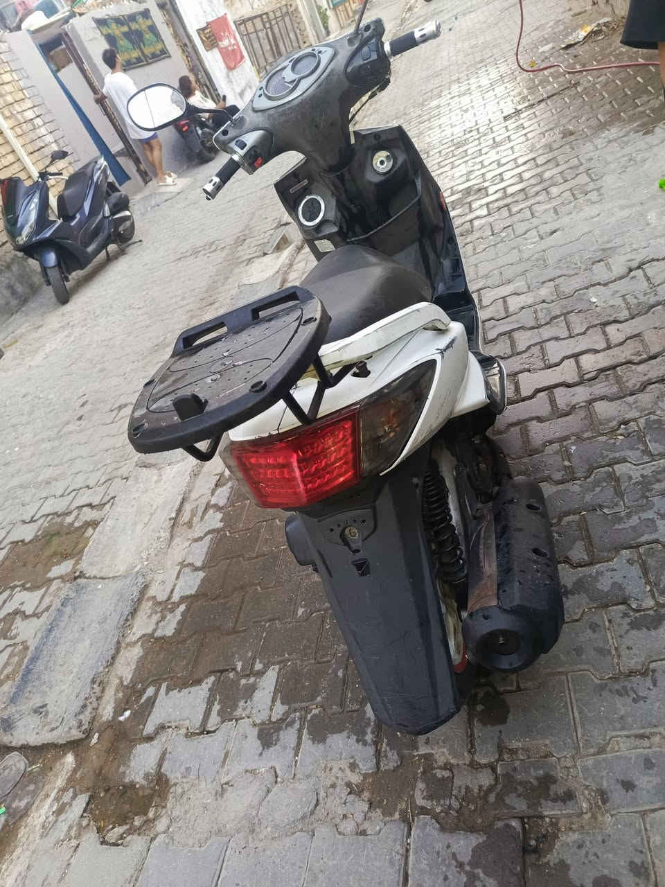 سكنز بيع ٤٥٠او مراوس مكاني بغداد الشعله ***********
