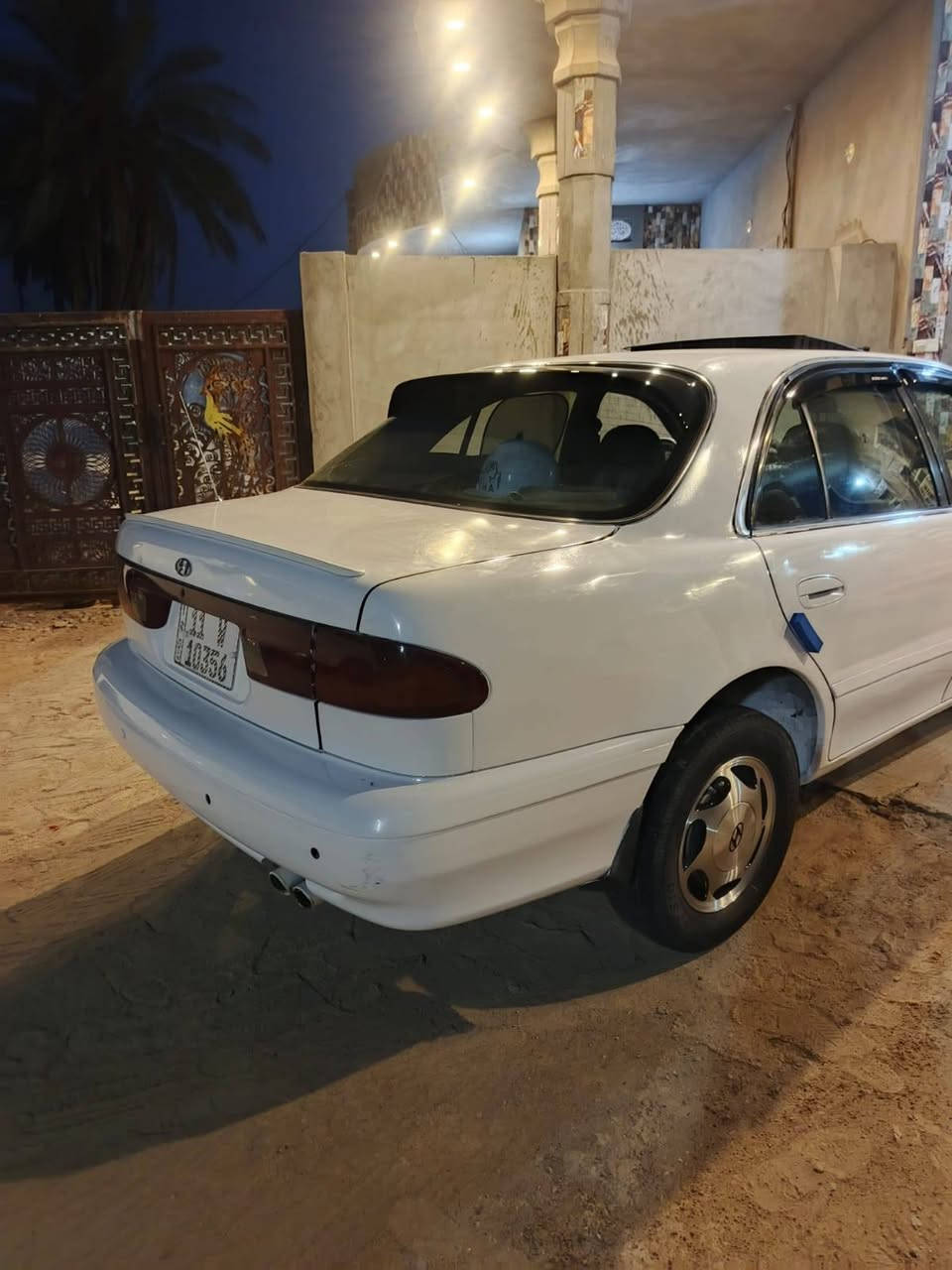 السلام عليكم للبيع سوناتا تو موديل 1994 تبريد ثلج رقم بغداد انكليزي السياره باسمي سنويه جديده ال 2032 سياره جديد اجدد من الصوره ما بيه اي نقص ما جناي ما تحط عليه ربع صدر جديد تخم تاير وياله جدد مصبوغه عام جماليه مابيه اي ضربه ترايك وين ما تريد  لايت عالي ناصي كهريايات شغاله داخل السياره جديد نشرات السياره مجبزه عل ايدي 
السعر 52 وبيه مجال بسيط 
الاستفسار *********** 
المكان الفلوجه النساف
