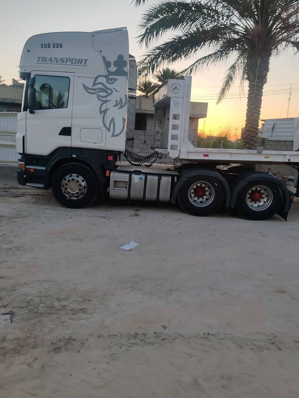 السلام عليكم 
سكانيه بومه 2007 سنكل خلفي مكينه 420
كير 3ب3
عربانه 4دناكير مزوج مربوطه وراها 
سنويه ل 2030 
لسعر 360
***********
***********
