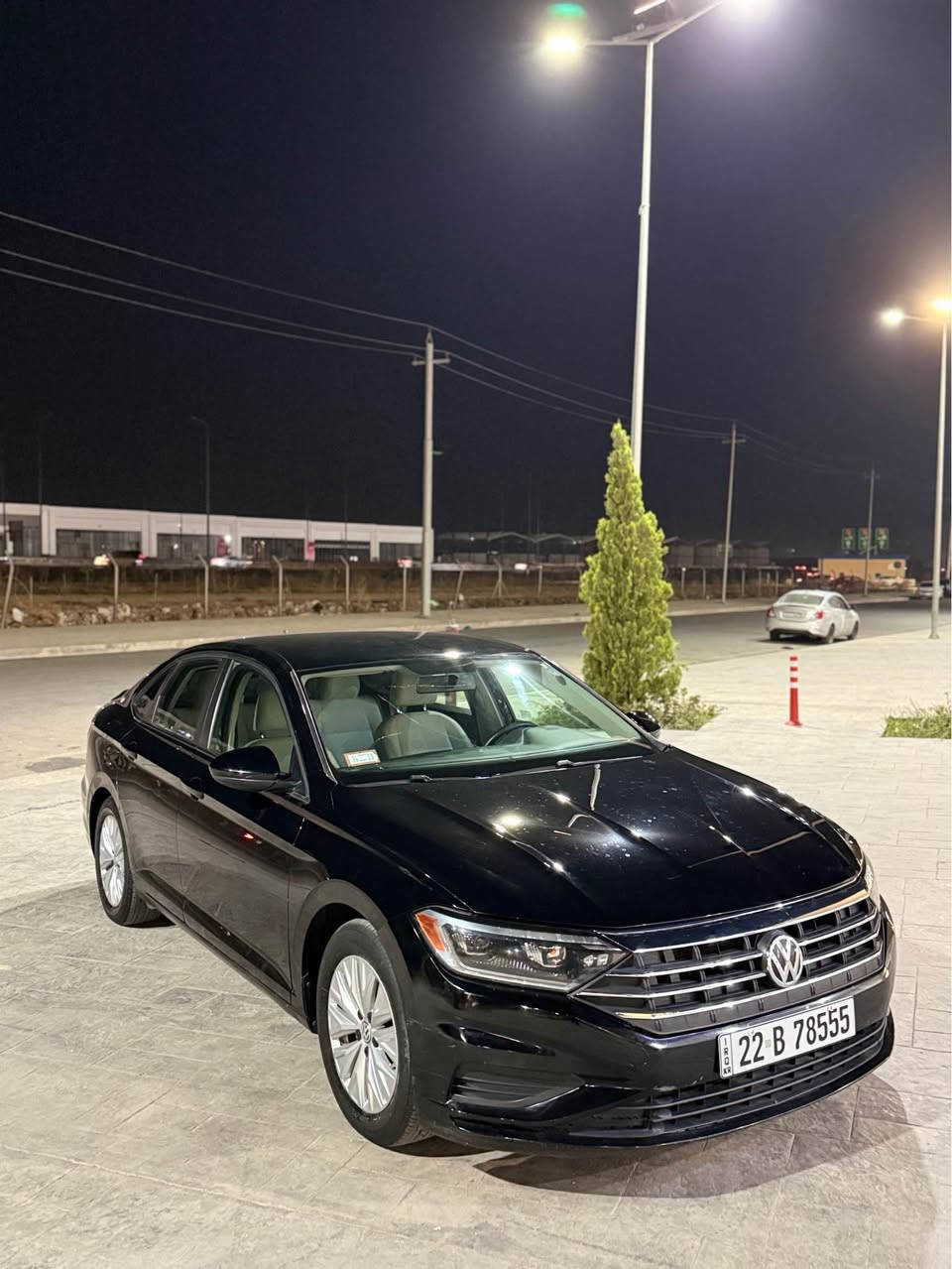 Jetta 1.4 Torbo 2019 —-***********
مواسەفات (S) ناوکرێمی
٢پاچە سبوغە دەرکەی سایەقی پشتەوە بیلاد گۆڕاوە بێ ژۆرێ بێ ئیرباگ أربيل, العراق
