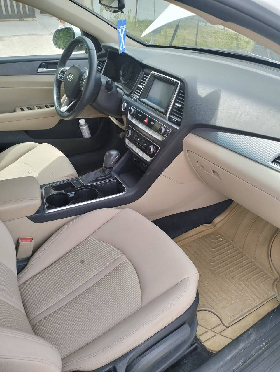 نسوناتا للبيع موديل 2018 مواصفات بصمه اشاره بالمري كشنات كهربائيه رادار محرك 2400 تحكمات بالاستيرن بيها قطعتين مبدلات اماميه الاتصال *********** 
السعر 110
