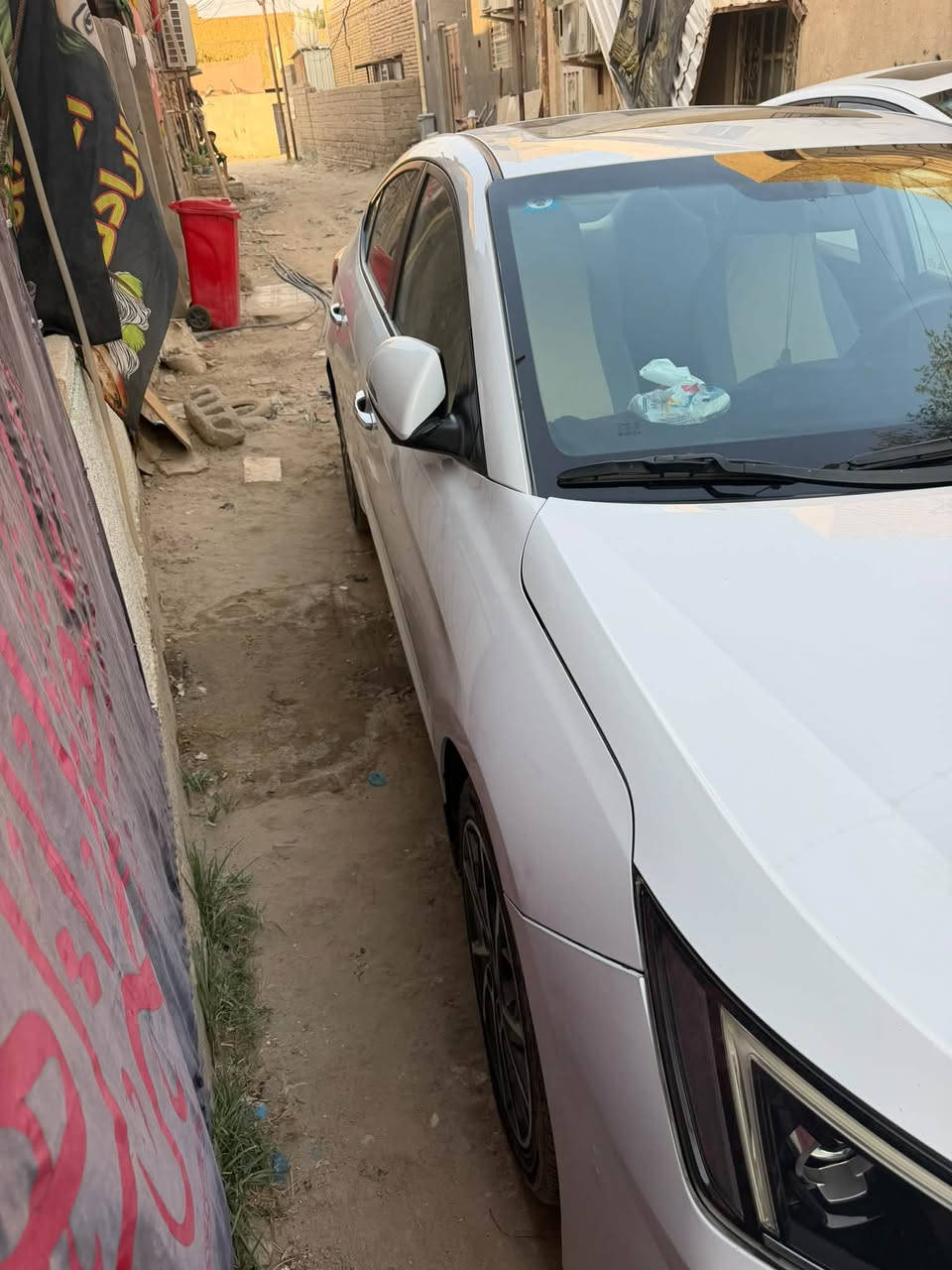 السلام عليكم النترا 2019 خليجي ماشية 190000KMفول مواصفات فتحة بصمة  شاشة وكامرة خلفي وامامي وحساسات خلفي وامامي وكشنات جلد تبريد قطعتين مري شفط  اشارة ترحيب دواخل بيجي وصاج بيها بارد فقط لاتبديل ولاضربة ولاصبغ والسونار مرفق بالصور رقم بابل انكليزي صاحبها بالناصرية تحويل مباشر هزة جديدة والسيارة جاهزة محرك كير حدادية تبريد مكاني ناصرية مركز *********** السعر 145 وبيها مجال قليل
