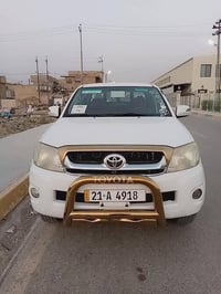 بيك اب هايلوكس موديل 2011 مكفولة عدا ما موضح بالصورة (محرك - گير ـ اكس...