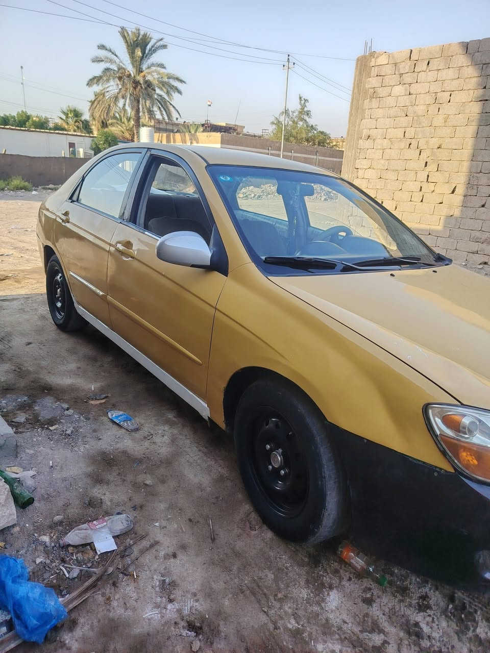 سبكترا 2007كير ومحرك مكفولات تبريد شغاله مصفره هيا وغرامه السياره باسمي تحويل ثاني يوم السعر 57وبيها مجال كلش قليل ***********
