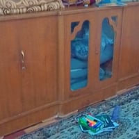 بوفيه • نضيفه • مترين ونص
