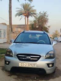 كيا رندو 2008 رقم بغداد بأسمي محرك 6 سلندر تبريد تدفئه تخم تاير مكينه ...