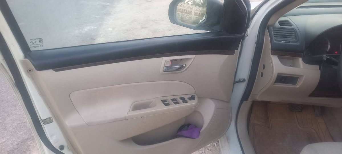 السلام عليكم من رخصه الادمن سياره سازوكي سويفت موديل ٢٠١٧موضحه بل صوربيها خيط دخان بصيط تبريدشغال العنوان بغداد زعفرانيه رقم الهاتف ***********السعر٤٩ وبيها مجال بصيط بغداد, العراق
