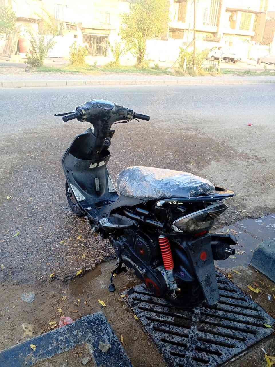 سلام عليكم ماكس عدله لبيع دراجه قليل تكول نضيفه اخت الرمبه كلشي بلاد ما مبدل بيه شي كلشي شغال عده كتف مال اشاير عطلان كفران اني فاتحهن كفرانه موجودات بيض الرقم ***********
مكاني عماره السعر 800وبيه مجال
