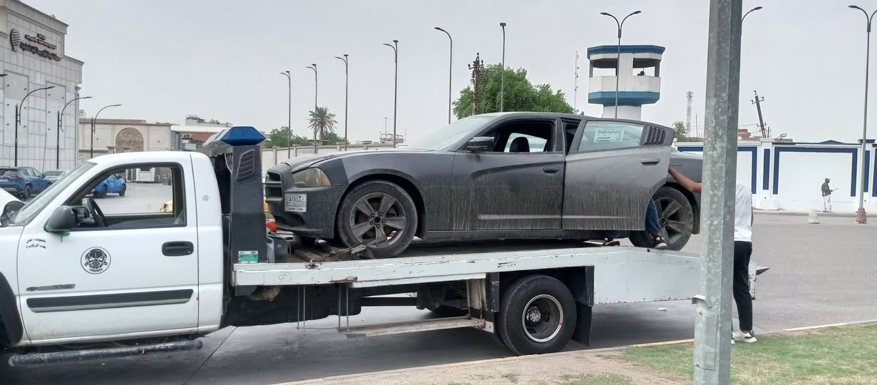 سلفادور • ٢٠٠٥ • مكينة ٦١٠٠