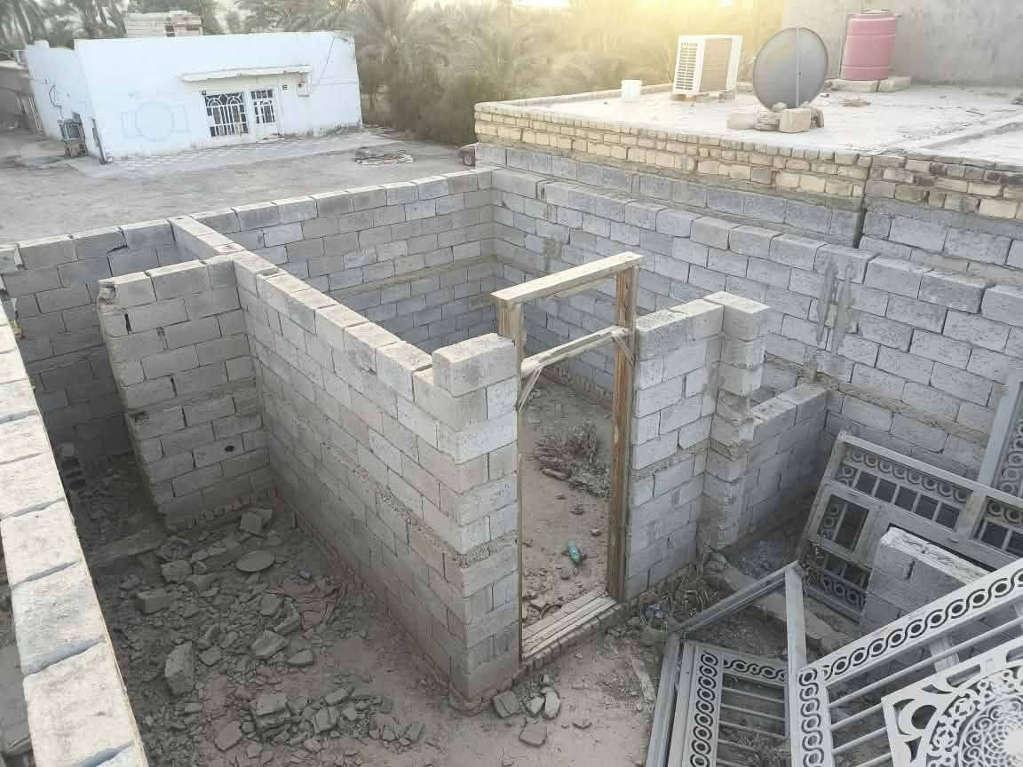 هيكل • ١٠٠م • أبو صخير